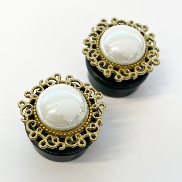 Golden Pearls Plugs